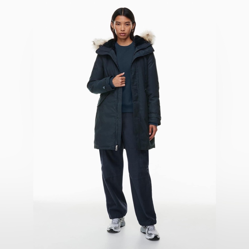 ARITIZA COMMUNITY PARKA SZ S P 19” L 34”